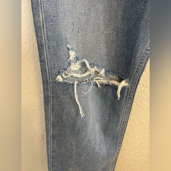Reformation Julia High Cigarette Distressed Jean. NWT 30 - Picture 6 of 11